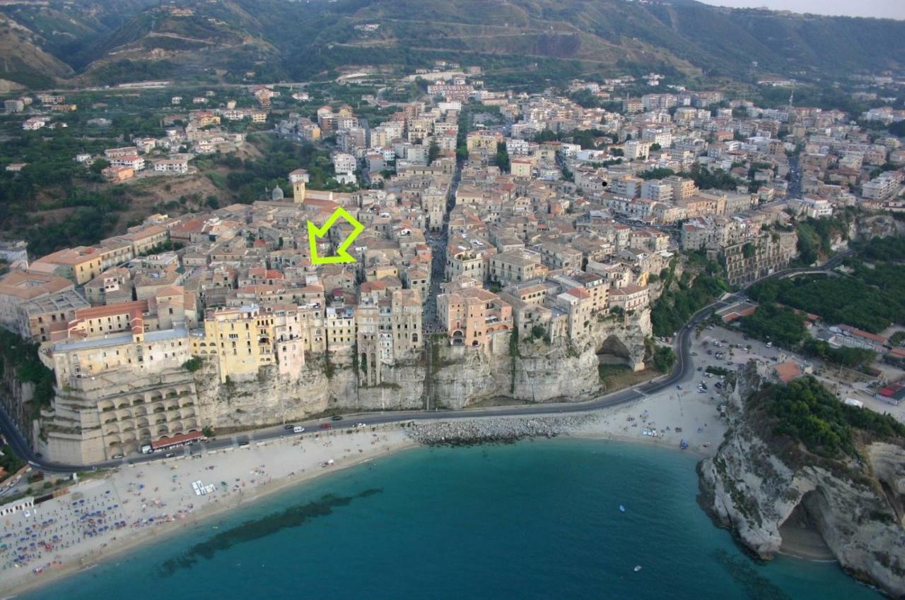 Astoria Tropea Centro Storico Apartment Exterior photo